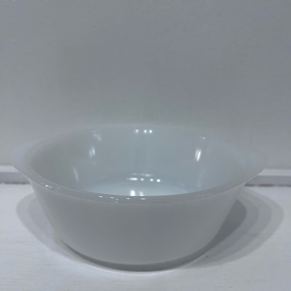 Vintage Glasbake White‎ Milk Glass 1 Quart Casserole #J510